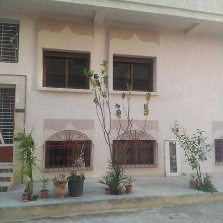 Duplex Pour Famille Seulement Apartment Fes Exterior photo