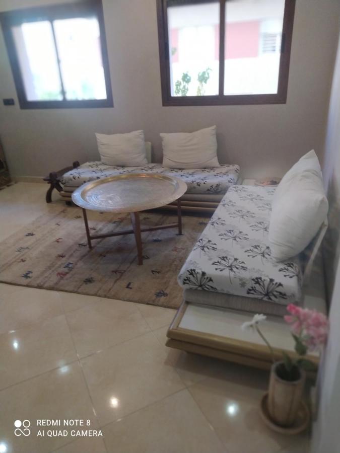 Duplex Pour Famille Seulement Apartment Fes Exterior photo